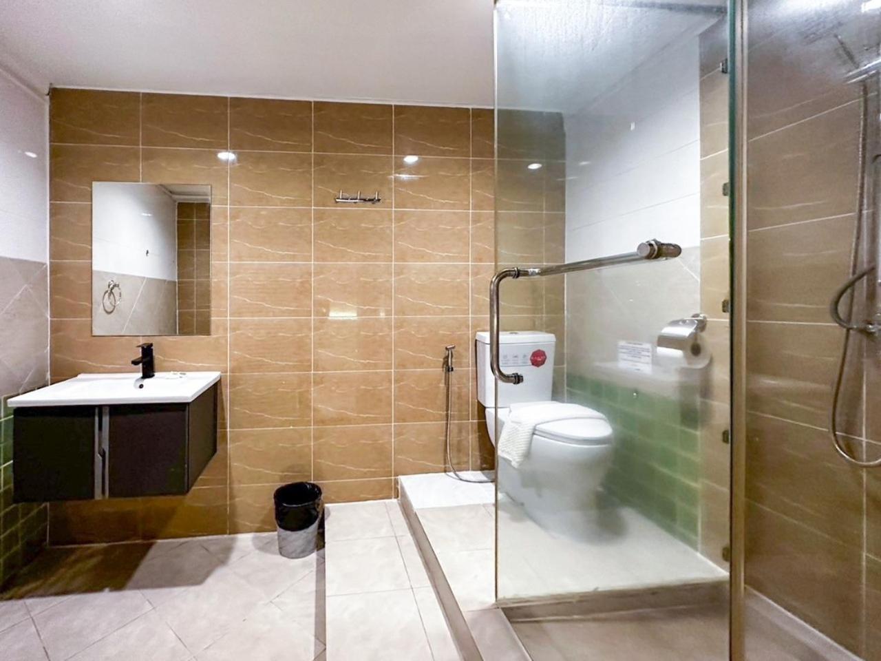 Thrive Hotel Bangkok Luaran gambar