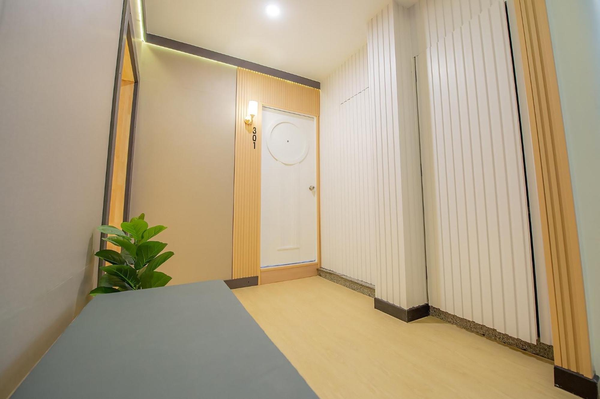 Thrive Hotel Bangkok Luaran gambar